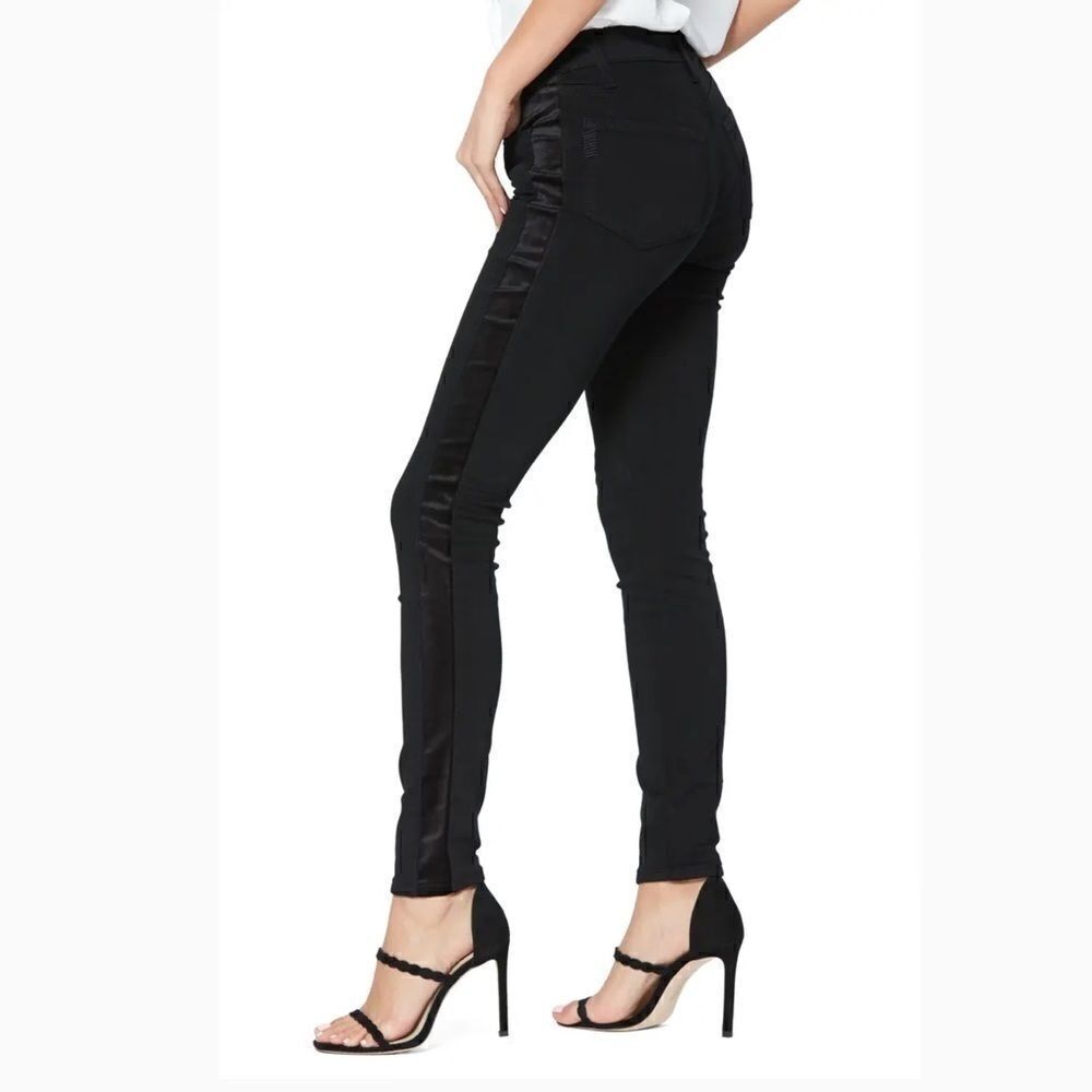 Paige Transcend -Hoxton High Waist Skinny Jeans
